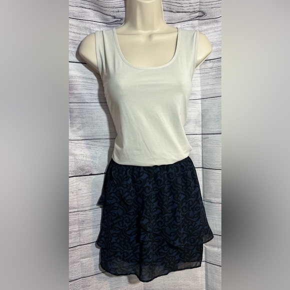 SILENCE + Noise by Urban Outfitters Layered Mini Skirt - Picture 1 of 7